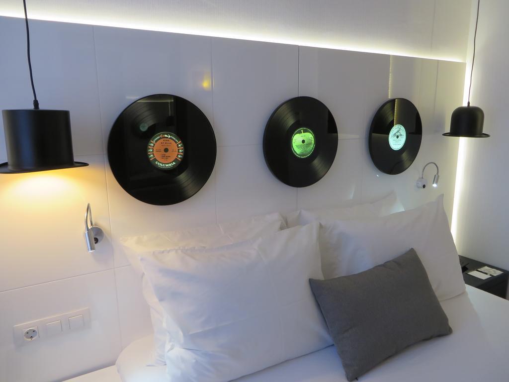 Evenia Rocafort Barcelona Room photo